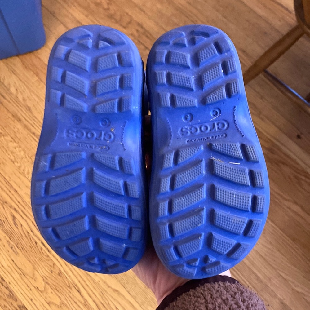 Crocs toddler size 8 rain boots, royal blue. VGUC.